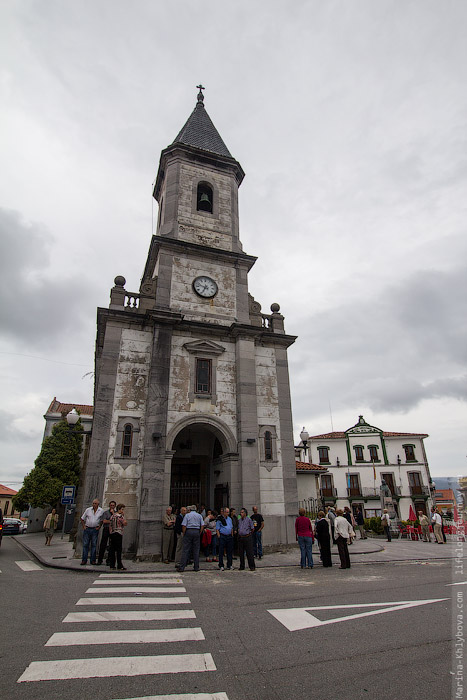 Церковь Мурос де Налон